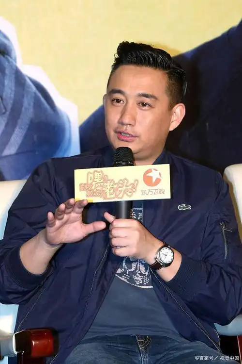 家庭与职场的平衡:黄磊与蔡少芬的不同选择