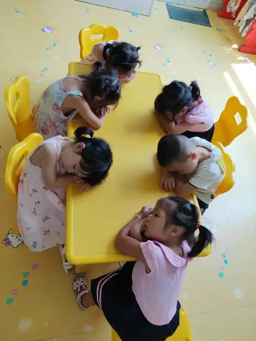 宝宝上幼儿园第一周