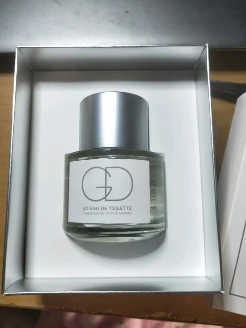 权志龙联名香水