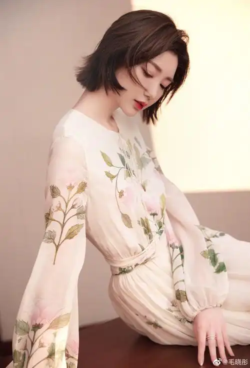 毛晓彤图片(毛晓彤图片 游乐场)-周公解梦大全查询