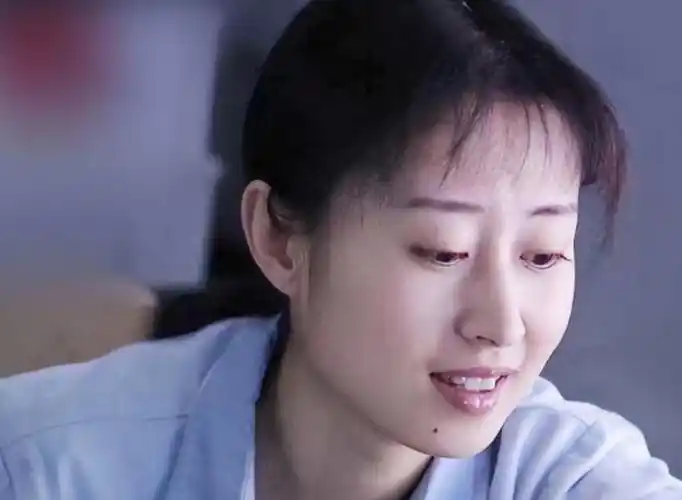 演员刘敏涛个人资料简介(刘敏涛为什么会和丈夫离婚)-百科杂议