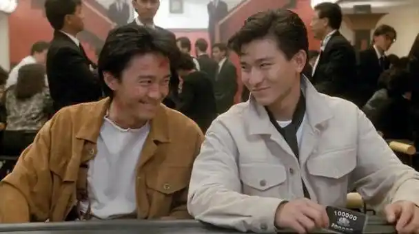 周星驰和刘德华主演的《赌侠》是一部经典电影,他们在片中默契十足.