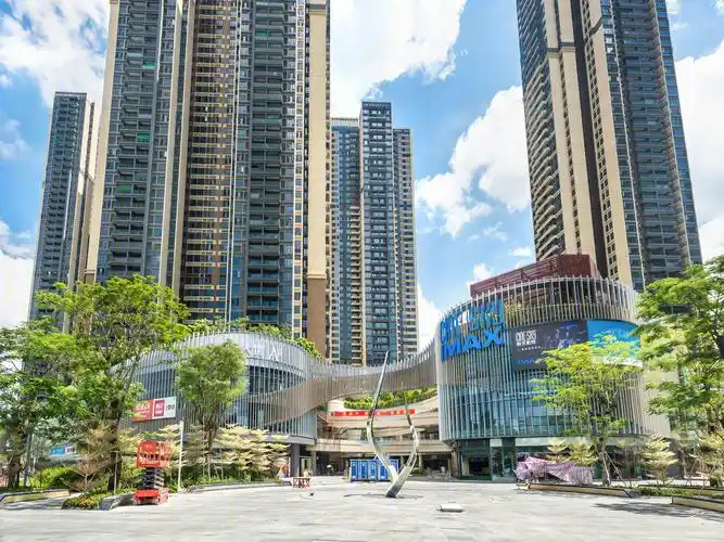 低于指导价卖,壹城中心精装高楼层精装3房,满五年红本税少,壹成中心第