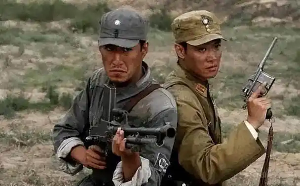 回顾于震二婚娶小13岁辛月婚后连生三胎今一家五口其乐融融