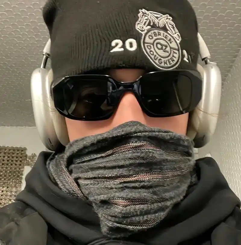 cs2卡尔头像 - 抖音