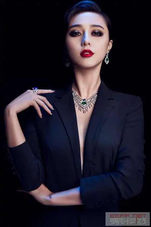 范爷最新代言cartier珠宝大片气场是可以拿来玩的