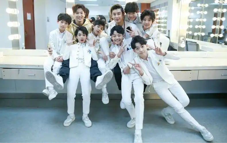 yhboys - 堆糖,美图壁纸兴趣社区