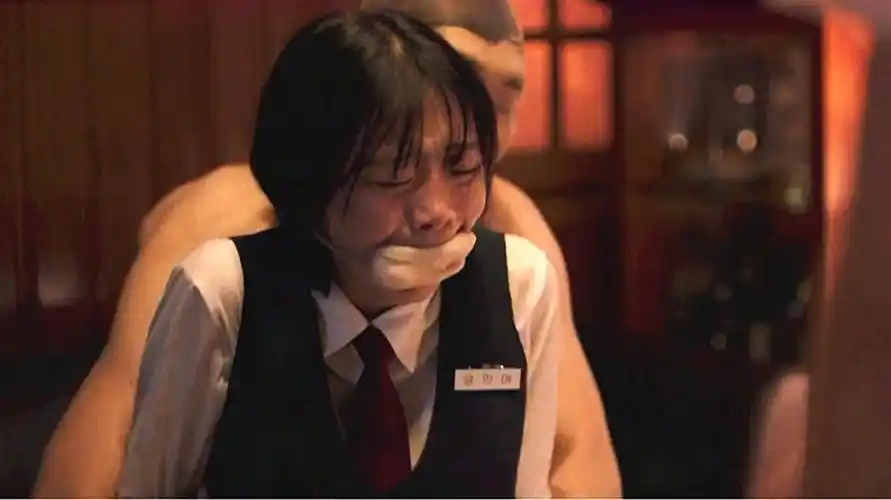 6:《记得我》,讲述了婚期将近的高中教师书邻,收到一封恐怖骚扰讯息