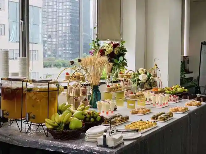 上海深圳北京广州甜品台婚礼宝宝周岁派对生日甜品台定制茶歇蛋糕