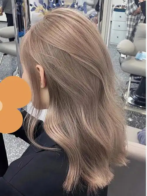 染头发颜色头发颜色什么发色好看奶茶色头发颜色染头发颜色年轻染头发