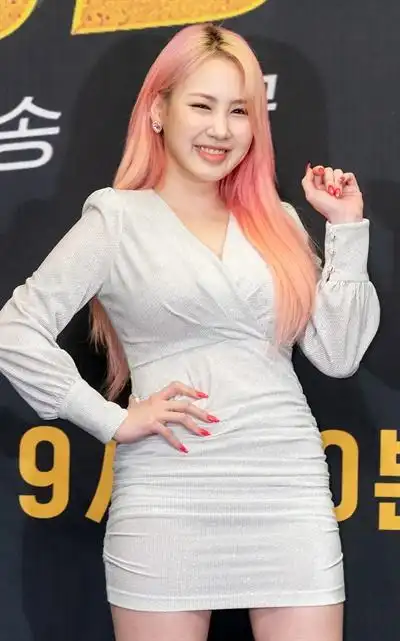 离开jyp一年后,jamie朴智敏终于要重返歌坛了!