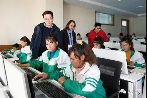 送教叶城职高共推专业发展——上海信息技术学校赴叶城开展送教交流