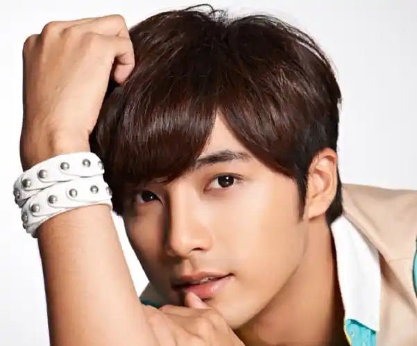 贺军翔求子,坦言若是女儿可能不想要,被质疑"滤镜碎一地"