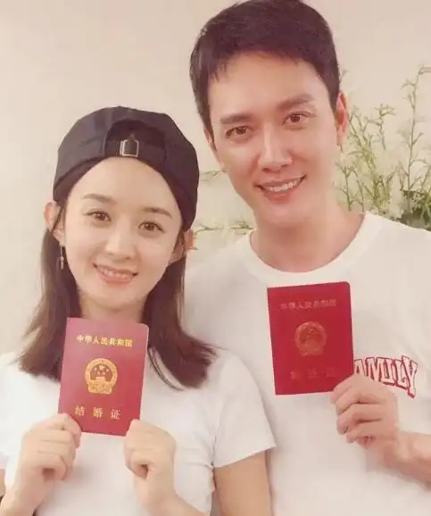 冯绍峰否认离婚,赵丽颖即将复出!一家三口甜蜜着呢