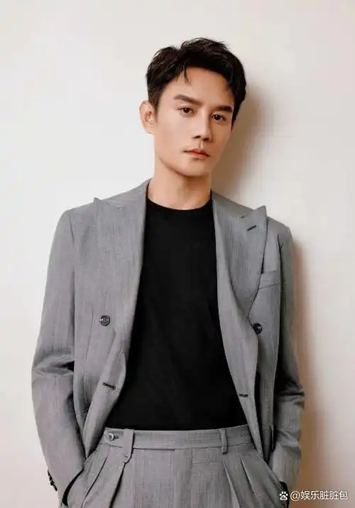 王凯回应欠债风波说费用应该杂志社负责当事人表示要起诉他