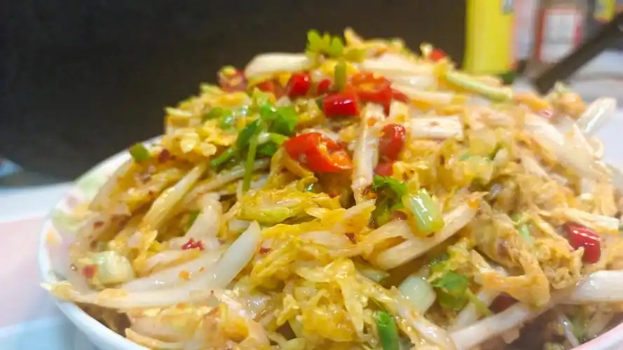 凉拌娃娃菜的新吃法,这样做酸辣甜脆爽口,不仅好吃还很下饭#家常菜