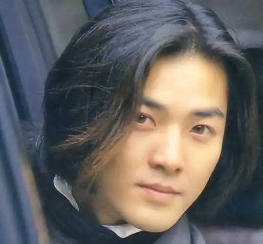 52岁郑伊健现状为老婆投资新公司甘给张天爱当配角