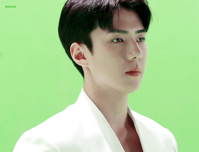 exo分享180724憋笑也是有技巧的超能少年灿白勋的憋笑讲座开始了