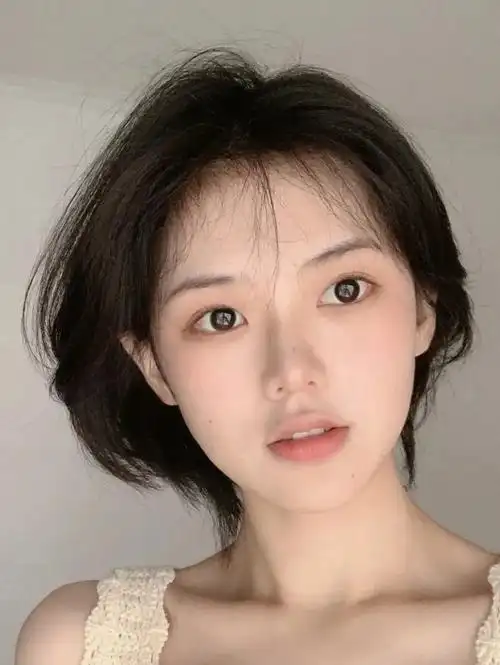 短发学生发型#一刀切短发  ##郑州染发  #郑州烫发染发接发郑州二七