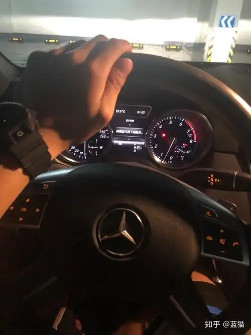 三十万的奔驰比三十万丰田好在哪里?