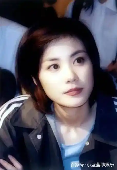 原创王菲22年前照片曝光比高圆圆还清纯网友难怪谢霆锋对她痴迷