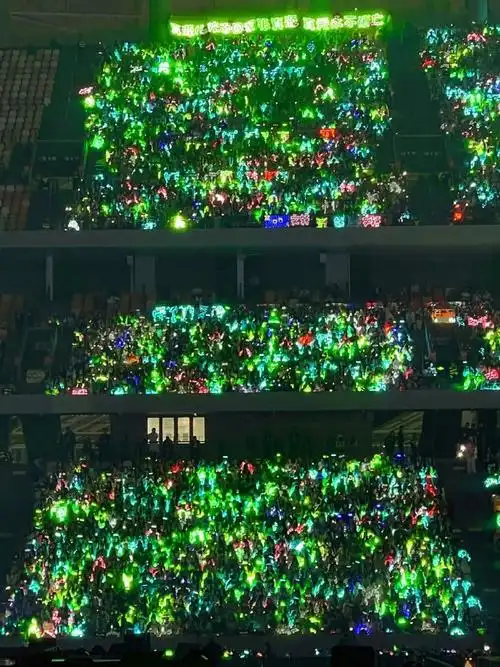 张真源应援色二代唯一all绿