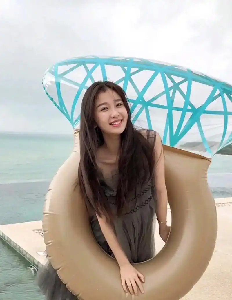 抬头就有星星78#虞书欣 #很难不被虞书欣可爱到 #虞书欣de - 抖音