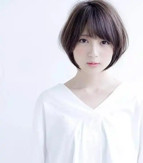 2020最时髦的4款立体短发造型秒变侧颜杀