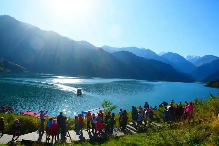 新疆之旅《天山天池》