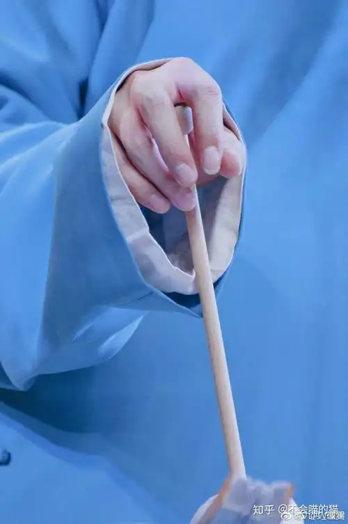 喜欢周九良多久了?发几张九良最好看照片? - 知乎