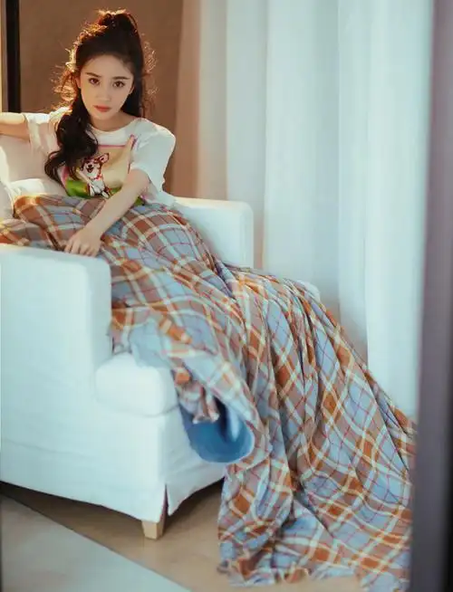 新款式杨幂明星同款短袖白色t恤女ins宽松卡通打底衫上衣2021夏季新款