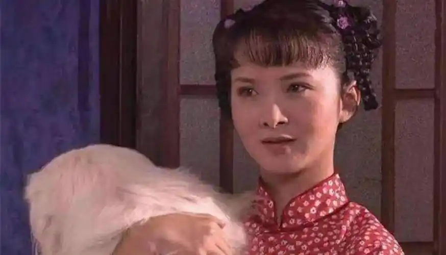 《大宅门》看懂李香秀婚姻前后的变化,才懂她能做太太的原因_杨九红