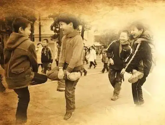 70后小时候吃的零食图片80后儿时农村野生零食