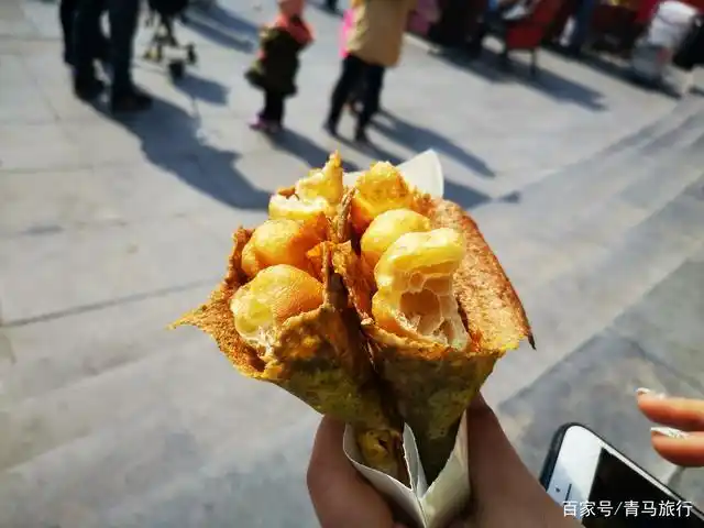 天津古文化街的百年历史小吃,16块钱一份儿,想吃经常要排队