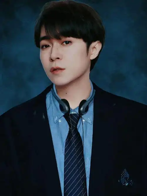 吴青峰超话美式男高的正确打开方式:98