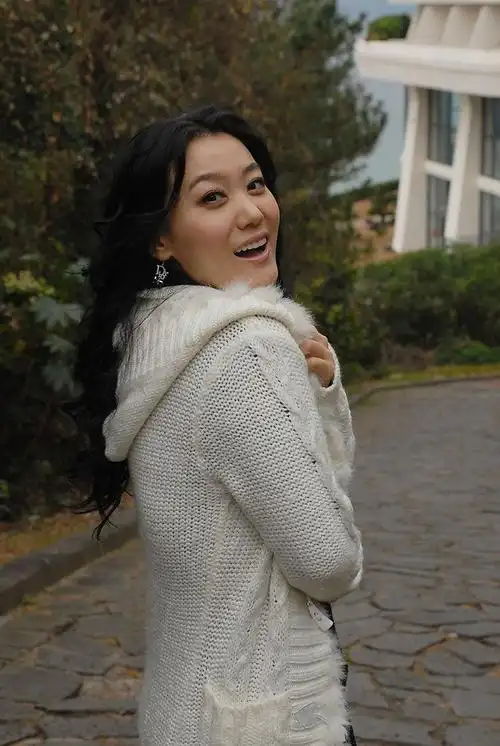 回顾谭晶我这辈子正确的决定就是为科学家丈夫生一对双胞胎