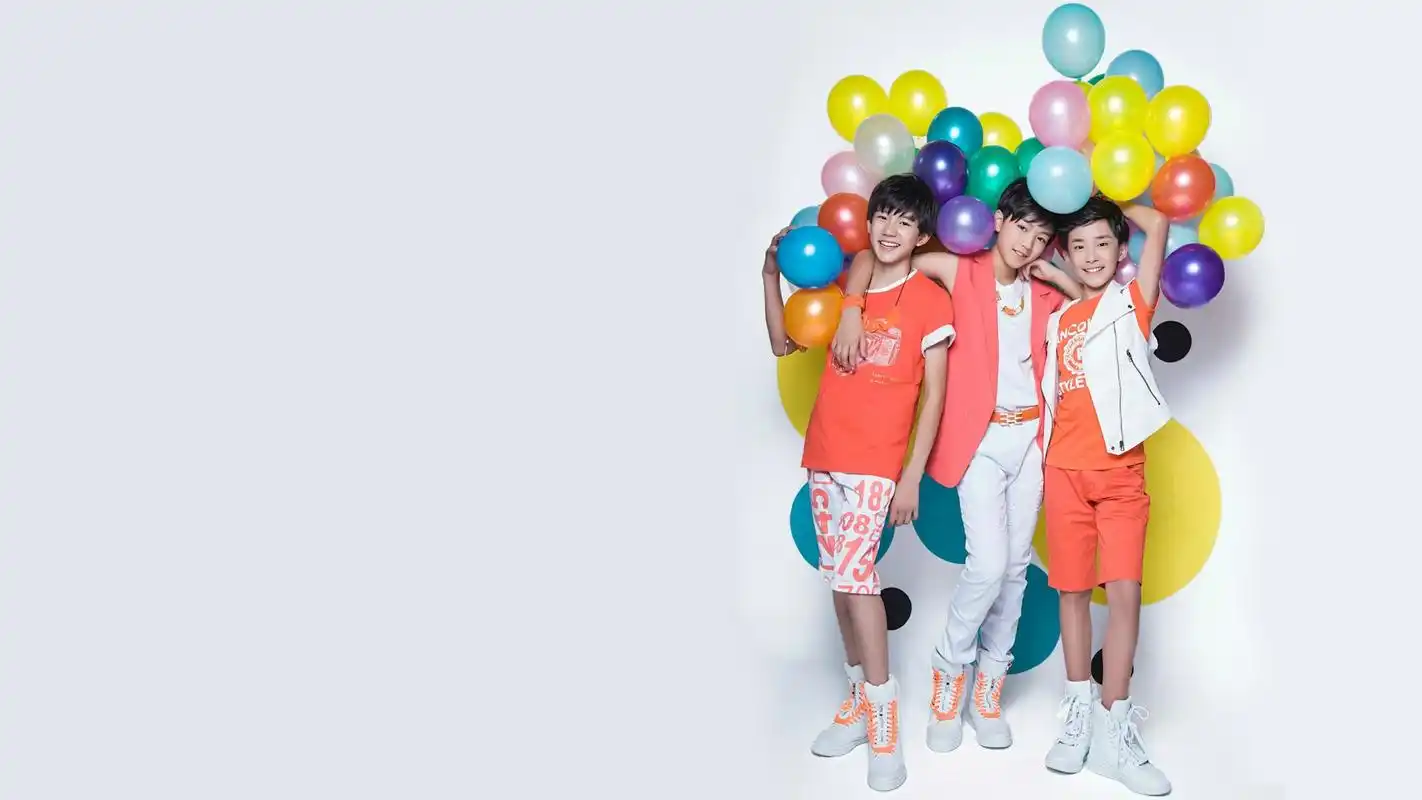 > 内地气质女星百变精灵周迅唯美简约写真桌面壁纸(2)(1920×1200)