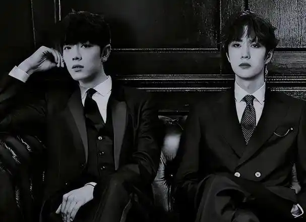 王一博与托姐秀恩爱,甜蜜细节曝光,一场充满爱的双向奔赴