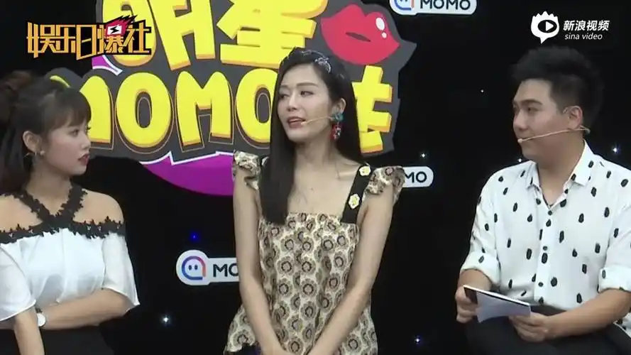 视频:汤晶媚澄清与谷智鑫绯闻 被疑是平胸翻可爱版白眼怒怼_手机新浪