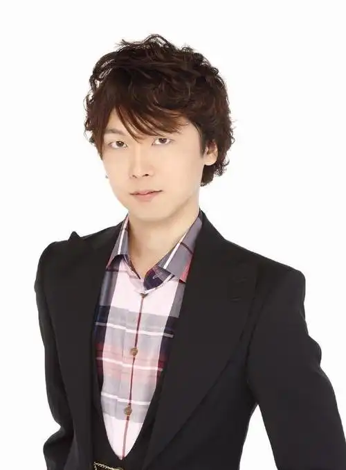 立花关于巴卫这个角色,立花慎之介凭借清澈透明,高贵优雅的特色拿捏的