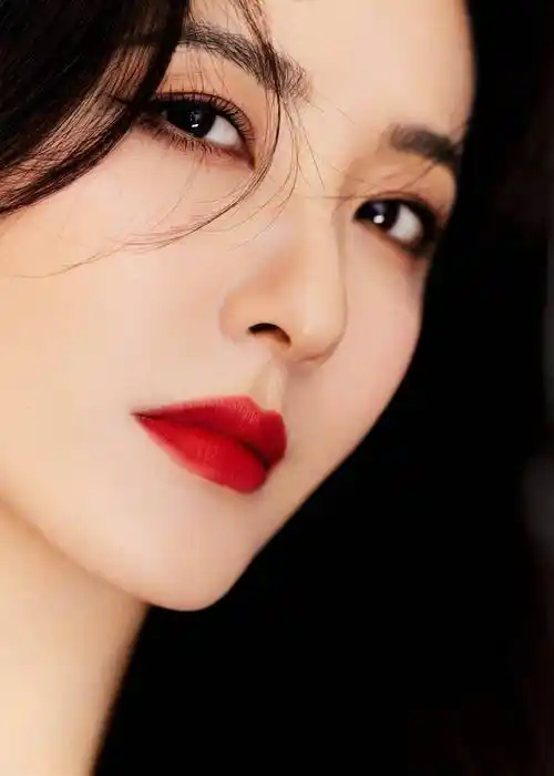 46岁曾黎出席活动 姨圈顶流真的名副其实 -影圈焦点新闻的专栏 - 博客