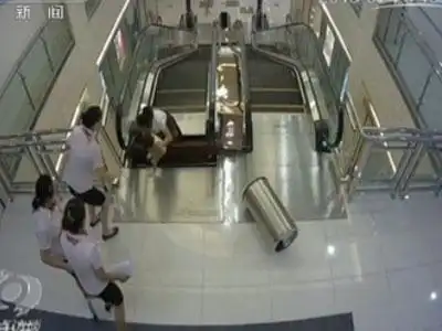 荆州"7.26"电梯事故:出事电梯不合格却有合格证