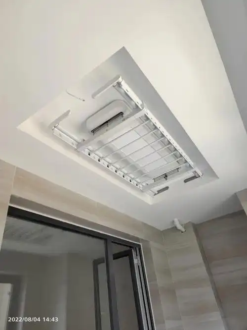 完美嵌入电动晾衣架799的衣架它不香嘛