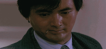 在拍摄这段镜头时,吴宇森要求周润发保持表情的稳定