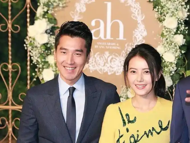 赵又廷首度松口笑谈闪婚之谜