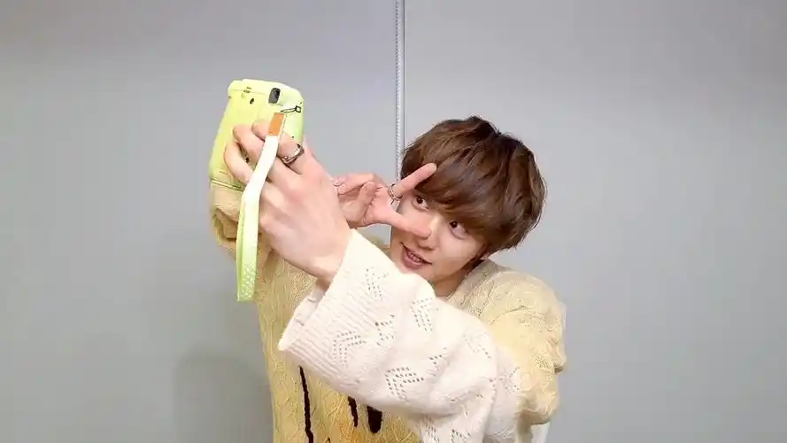 今天直播的灿烈