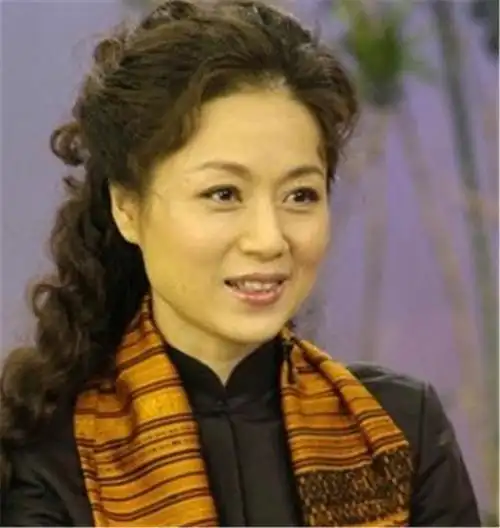 陈丹青余秋雨显得非常无耻我对他的最后一点尊敬都消失殆尽了