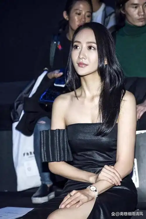 隐藏在镁光灯后面的秘密,年过四十的王鸥被迫卷入丑闻风暴瞬息万变的