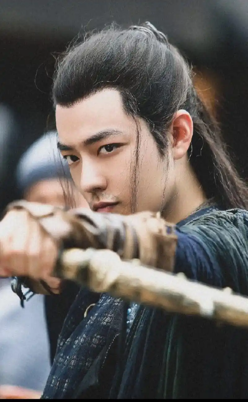 肖战《狼殿下》#肖战狼殿下#肖战疾冲# #狼殿下肖战# 疾冲 - 抖音