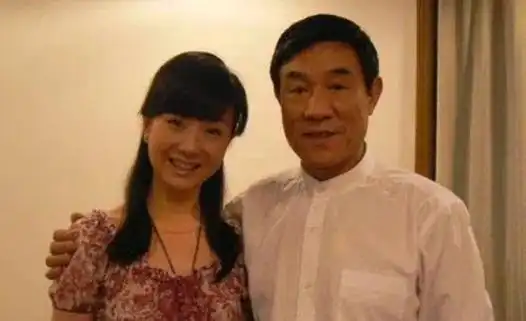老戏骨杜志国:一婚娶杨丽,二婚妻子赵娜,如今竟娶小12岁的她!
